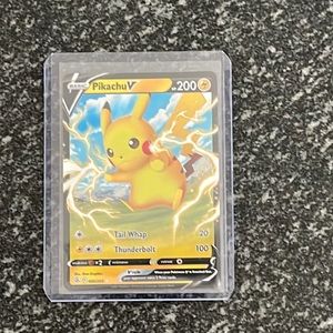 2021 Pokémon Pikachu V